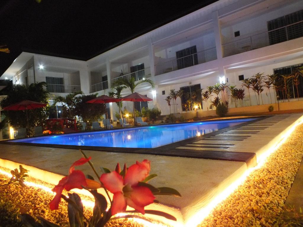 Paboreal Boutique Hotel Puerto Princesa Buitenkant foto