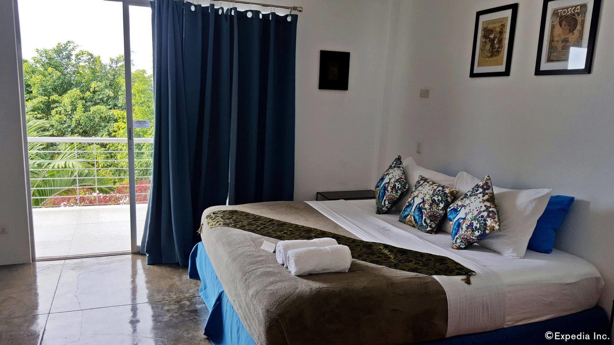 Paboreal Boutique Hotel Puerto Princesa Buitenkant foto