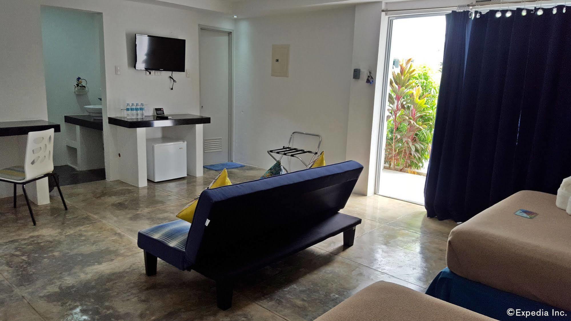 Paboreal Boutique Hotel Puerto Princesa Buitenkant foto