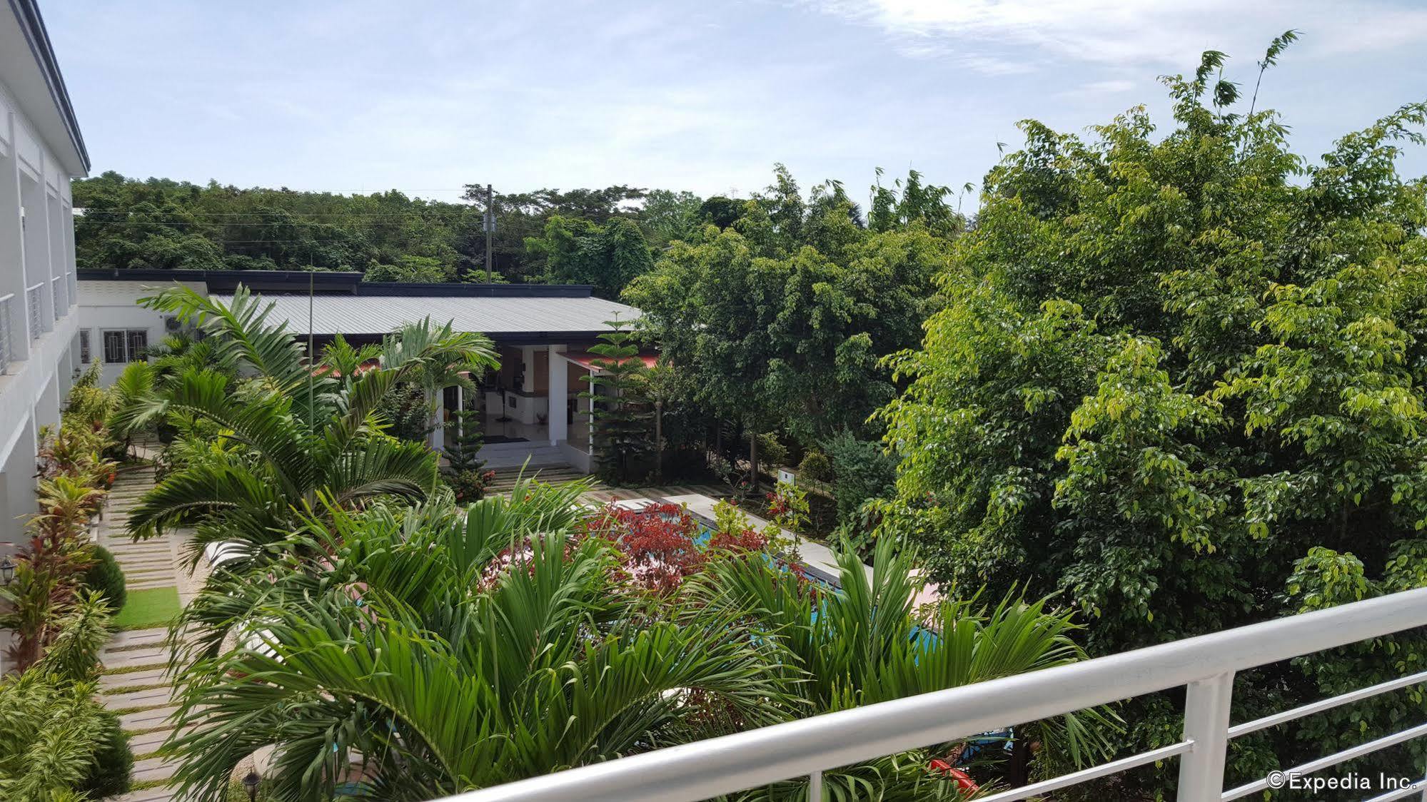 Paboreal Boutique Hotel Puerto Princesa Buitenkant foto