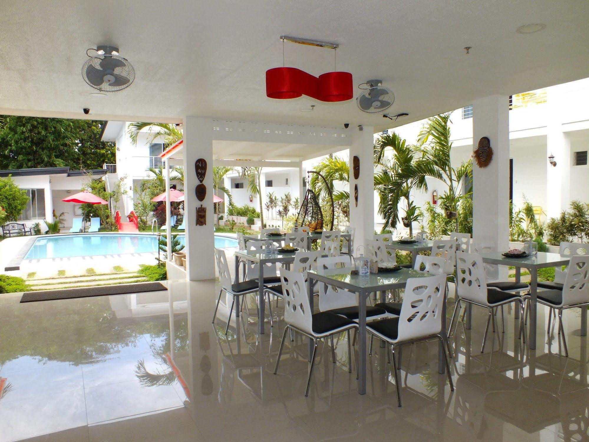 Paboreal Boutique Hotel Puerto Princesa Buitenkant foto