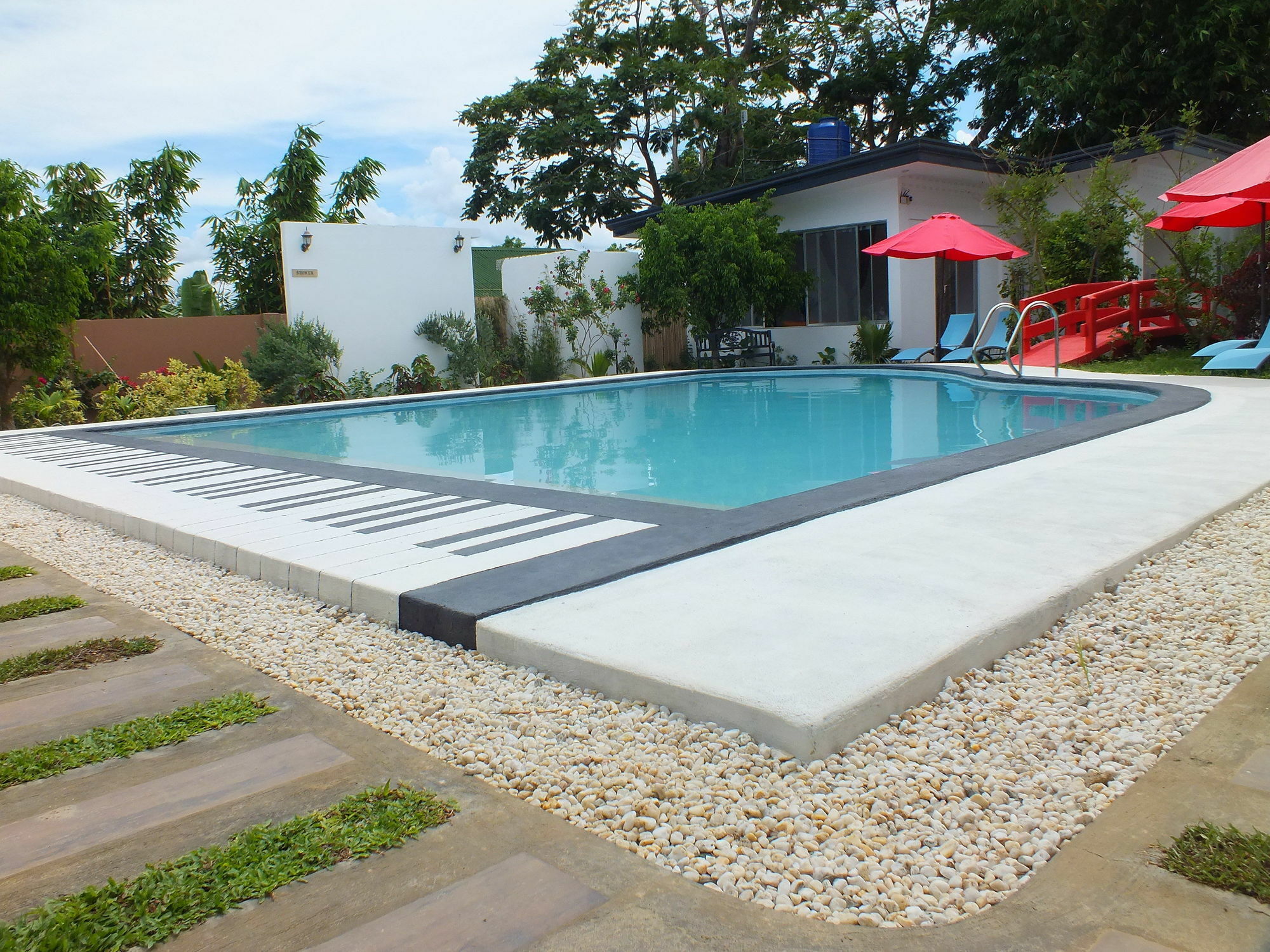 Paboreal Boutique Hotel Puerto Princesa Buitenkant foto